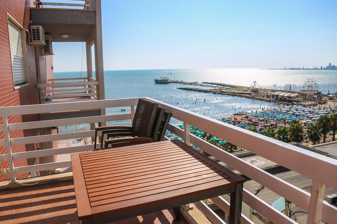 דורס Claudine Apartment מראה חיצוני תמונה