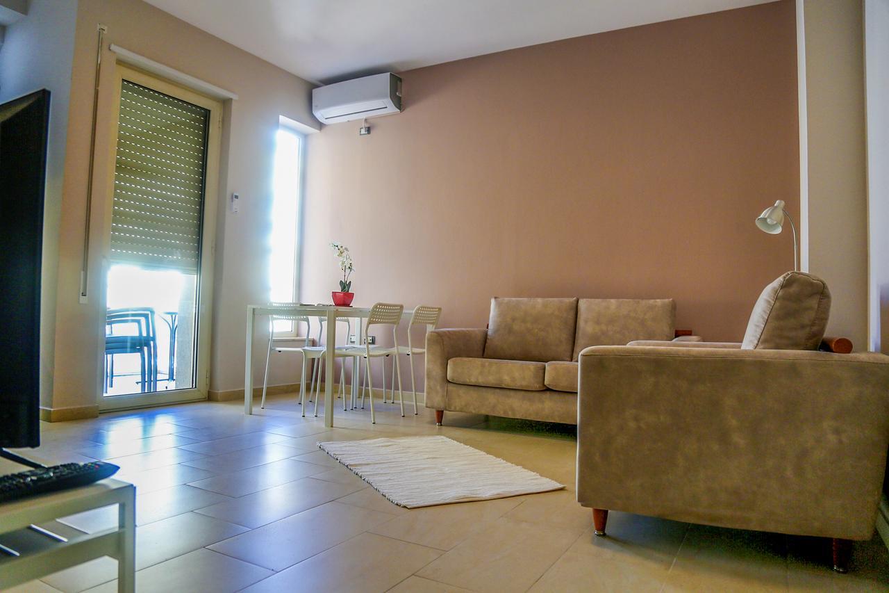 דורס Claudine Apartment מראה חיצוני תמונה
