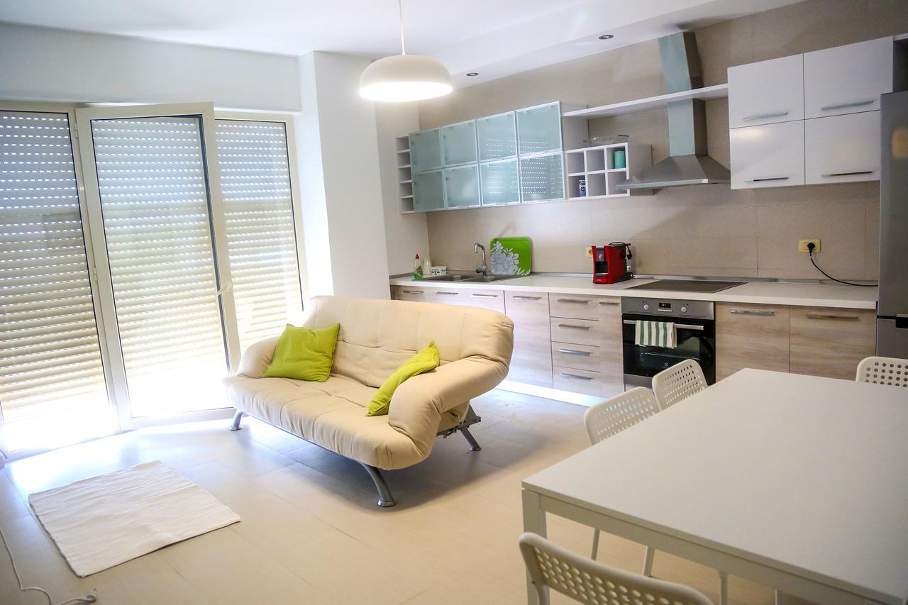 דורס Claudine Apartment מראה חיצוני תמונה