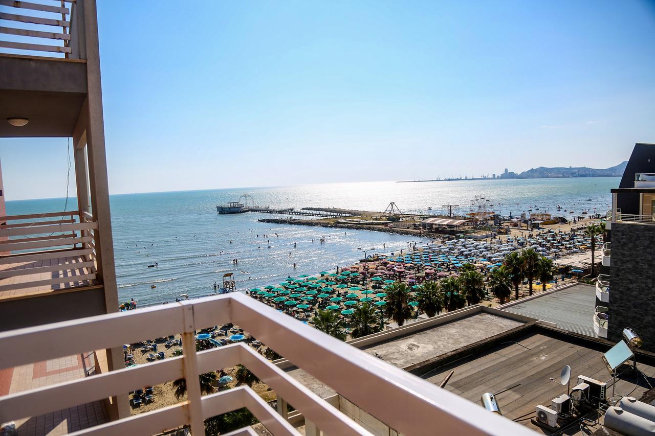 דורס Claudine Apartment מראה חיצוני תמונה