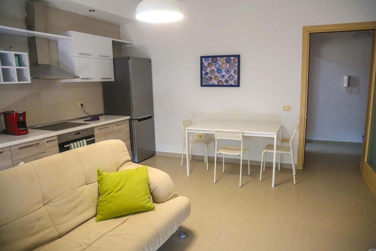 דורס Claudine Apartment מראה חיצוני תמונה