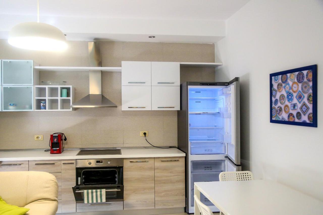 דורס Claudine Apartment מראה חיצוני תמונה
